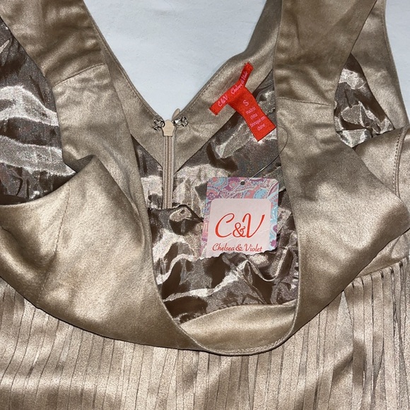 NWT Chelsea & Violet size small, taupe fringe romper/jumper. - Picture 4 of 8